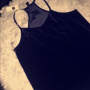 NWT velvet tank top🔥
